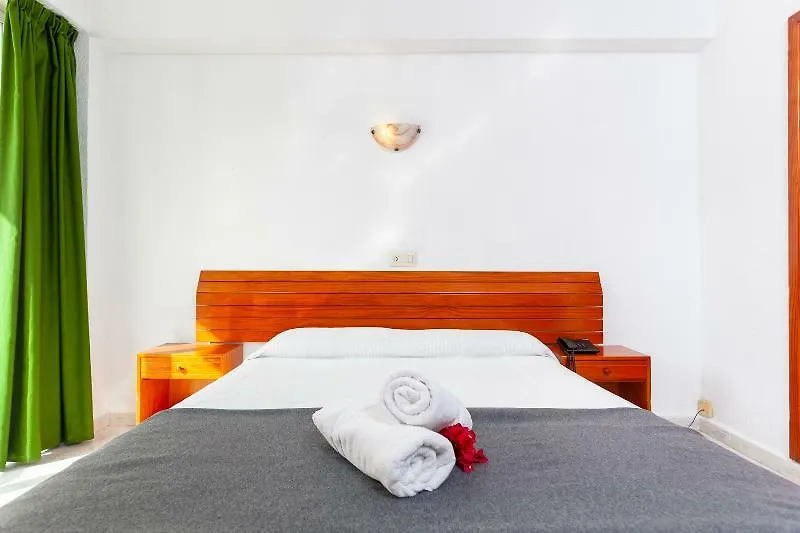***  Aparthotel Africamar Can Picafort  Spagna